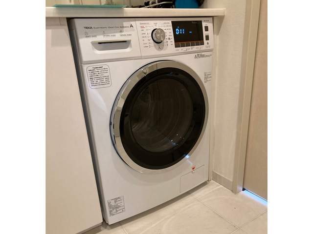 2020/08/27　東京都新宿区　LGの洗濯乾燥機からTEKAの洗濯乾燥機への交換工事